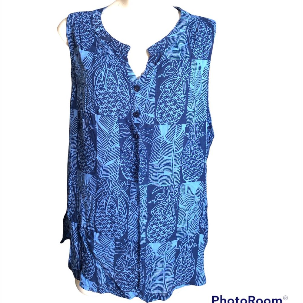 sleeveless Blue Pineapple blouse (B42)